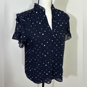 Point Sub sz sm blouse in navy with white dots and dashes in a mini print